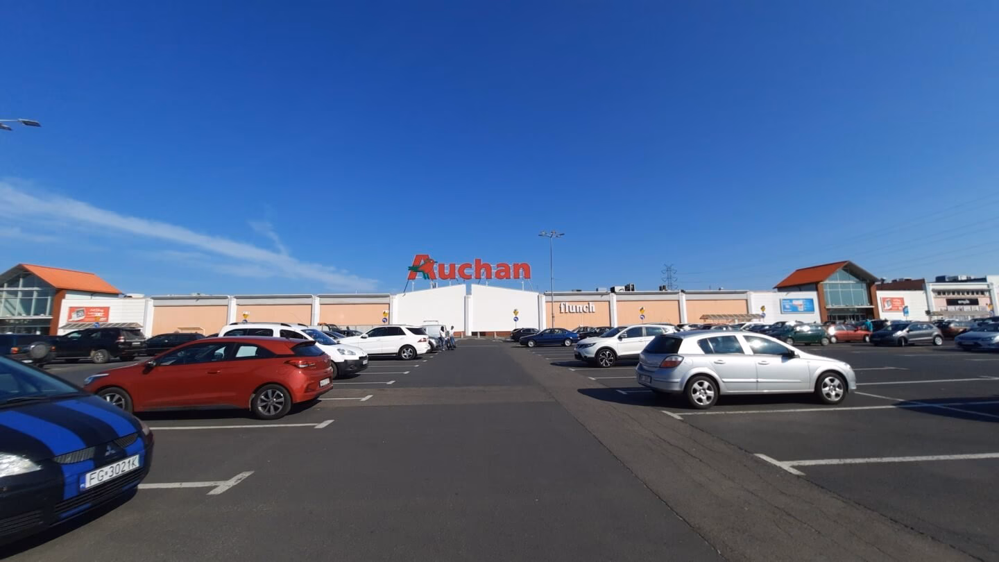 Kto przejmuje Auchan?