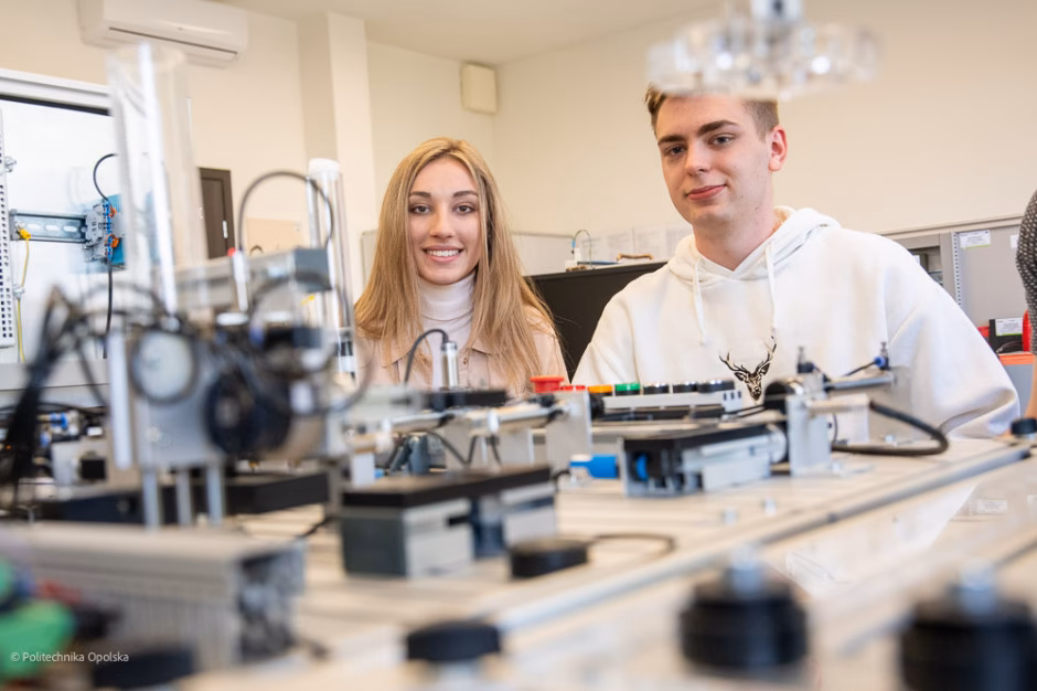 Ile wydziałów jest na Politechnice Opolskiej?