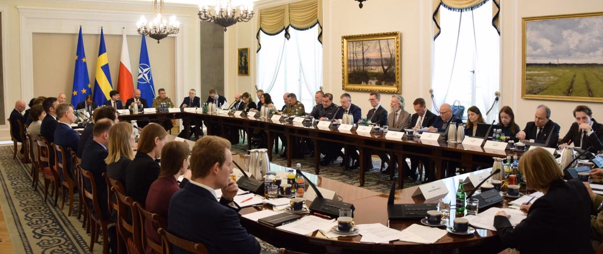 Dlaczego Szwecję nazywa się Sverige?