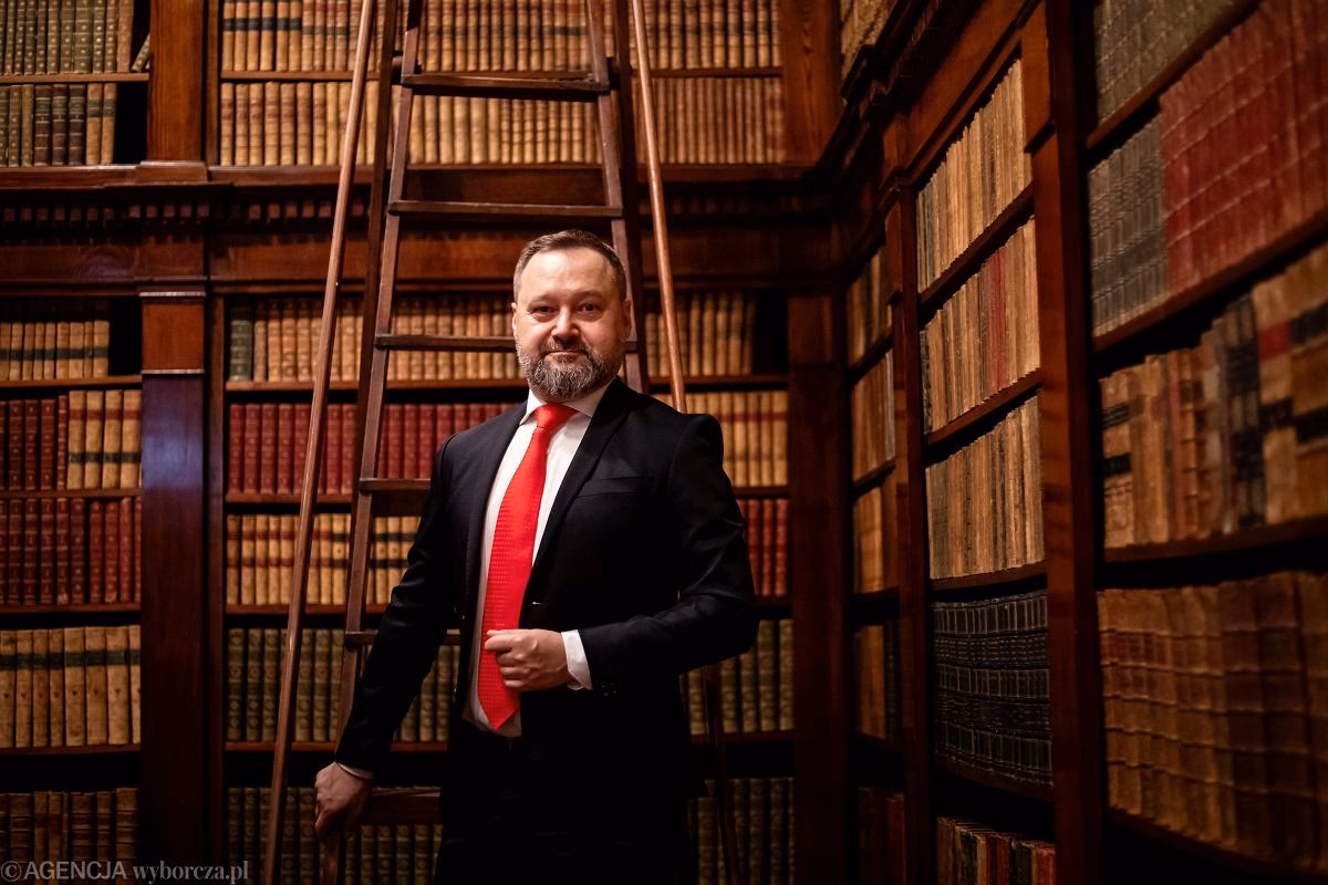Czy biblioteka narodowa posiada osobowość prawną?