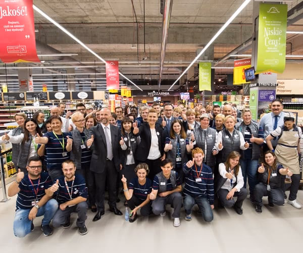 Kiedy Carrefour znika z Polski?