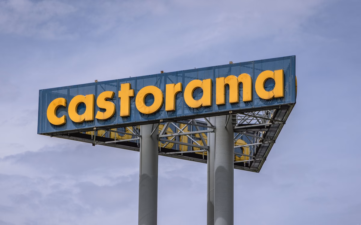 Jak skontaktować się z infolinią Castorama?