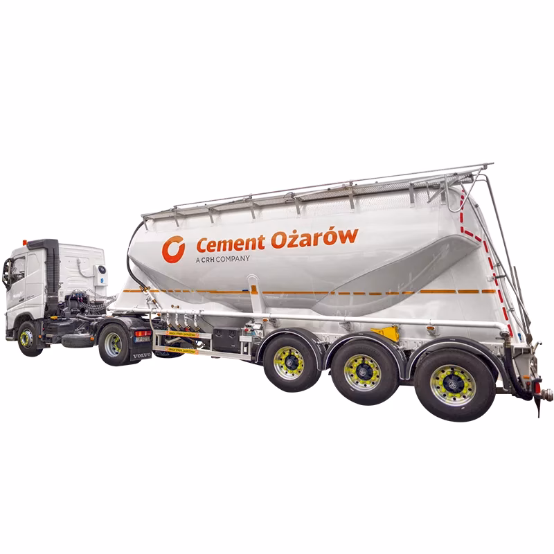 Kto jest właścicielem cementowni Ożarów?