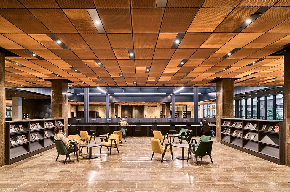 Kto jest dyrektorem Biblioteki Narodowej?