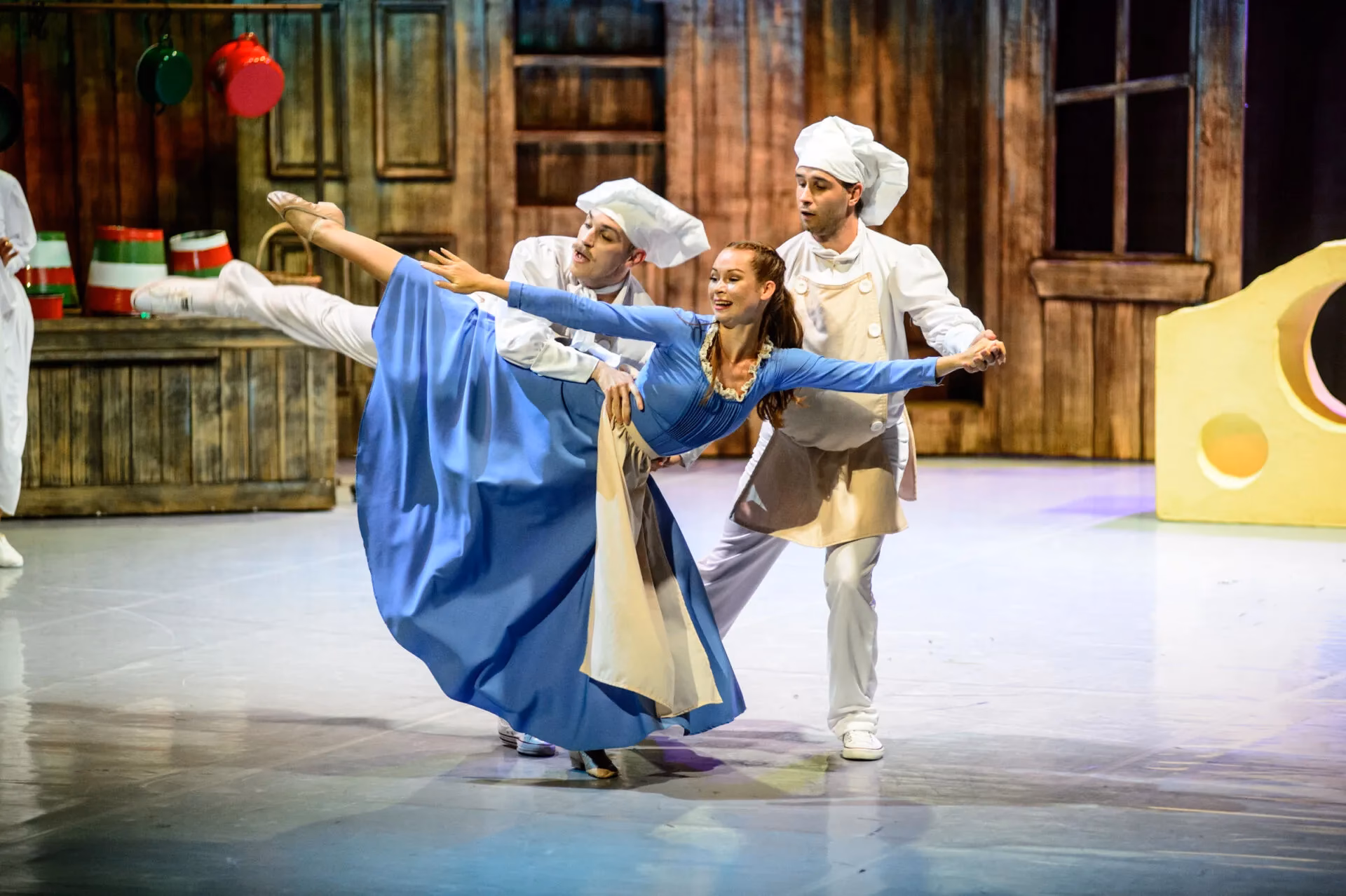 Kto stworzył teatr tańca?