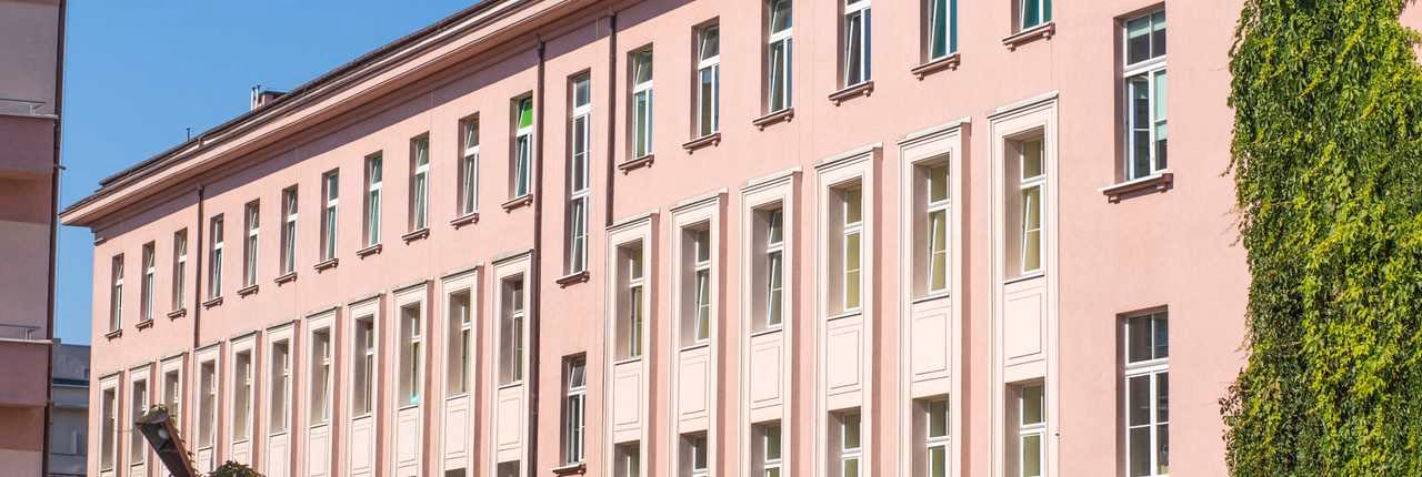 Kto jest właścicielem szpitala w Łodzi?