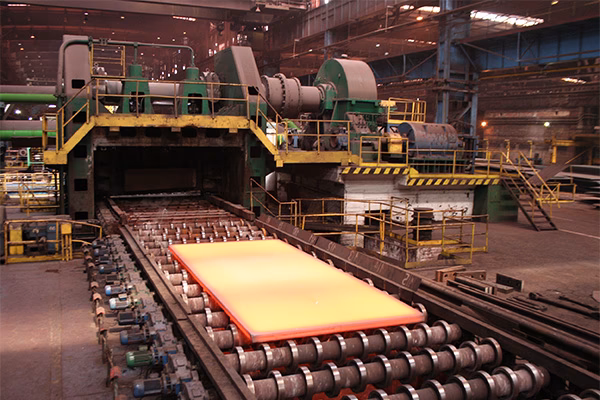 Kto wykupił Hutę Częstochowa?