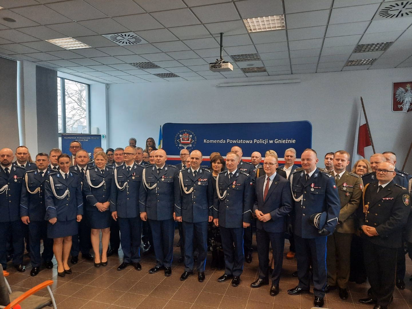 Czym zajmuje się komenda powiatowa Policji?