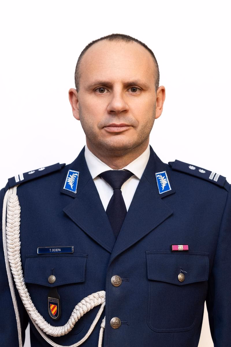 Kto jest komendantem powiatowym Policji w Kłodzku?
