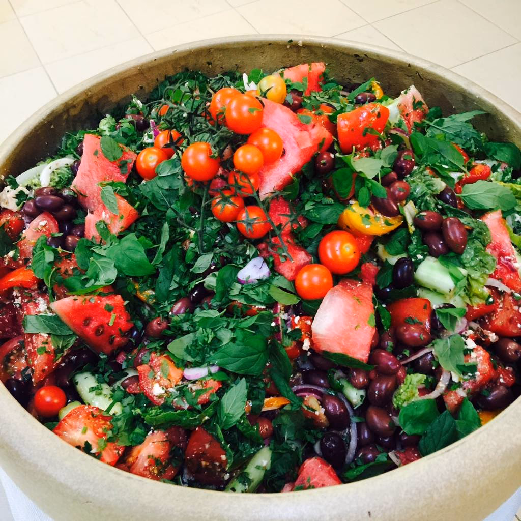 Z czego jest zrobiona sałatka?