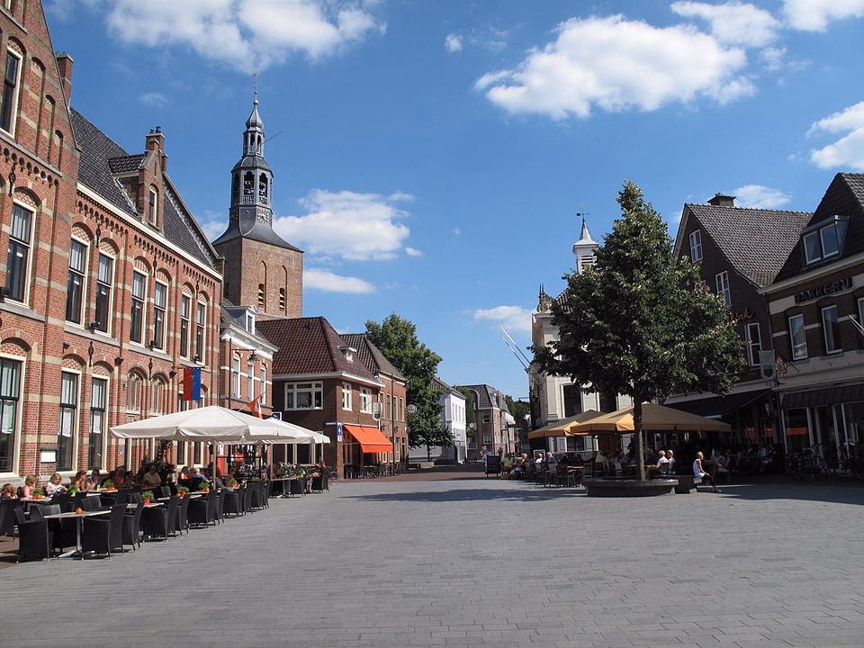 Która firma księgowa ma swoją siedzibę w Holandii?