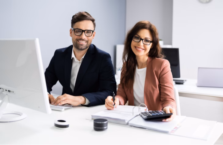 Jak wypłacać pieniądze ze spółki LTD?