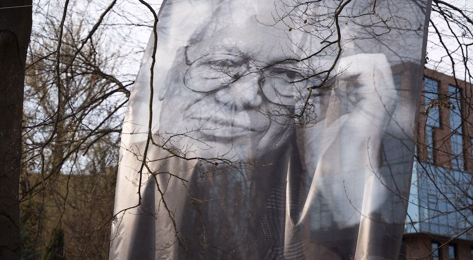 Która szkoła filmowa jest najlepsza w USA?