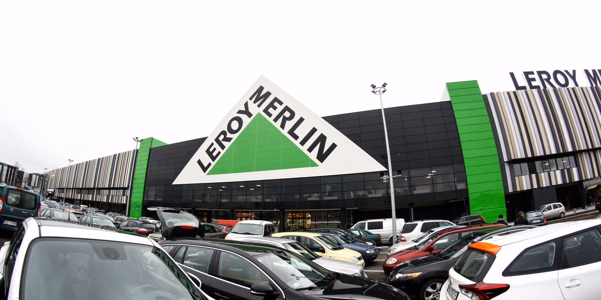Czy w Leroy Merlin są wczasy pod gruszą?