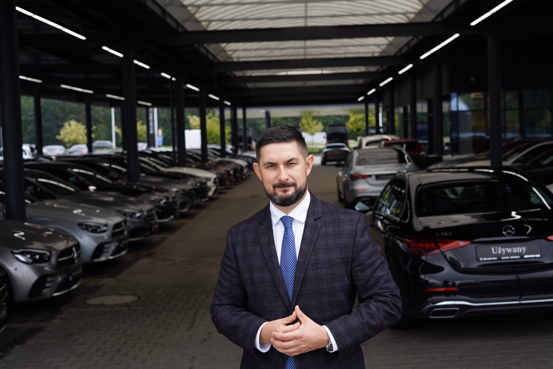 Kto jest najlepiej opłacanym pracownikiem Mercedes Benz?