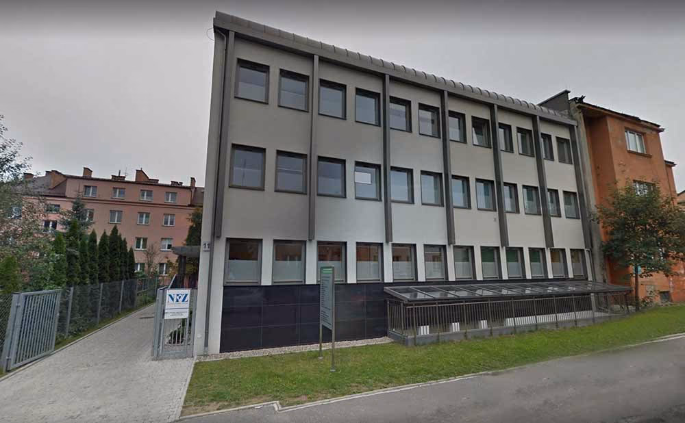 Czy szpital MSWiA jest publiczny?