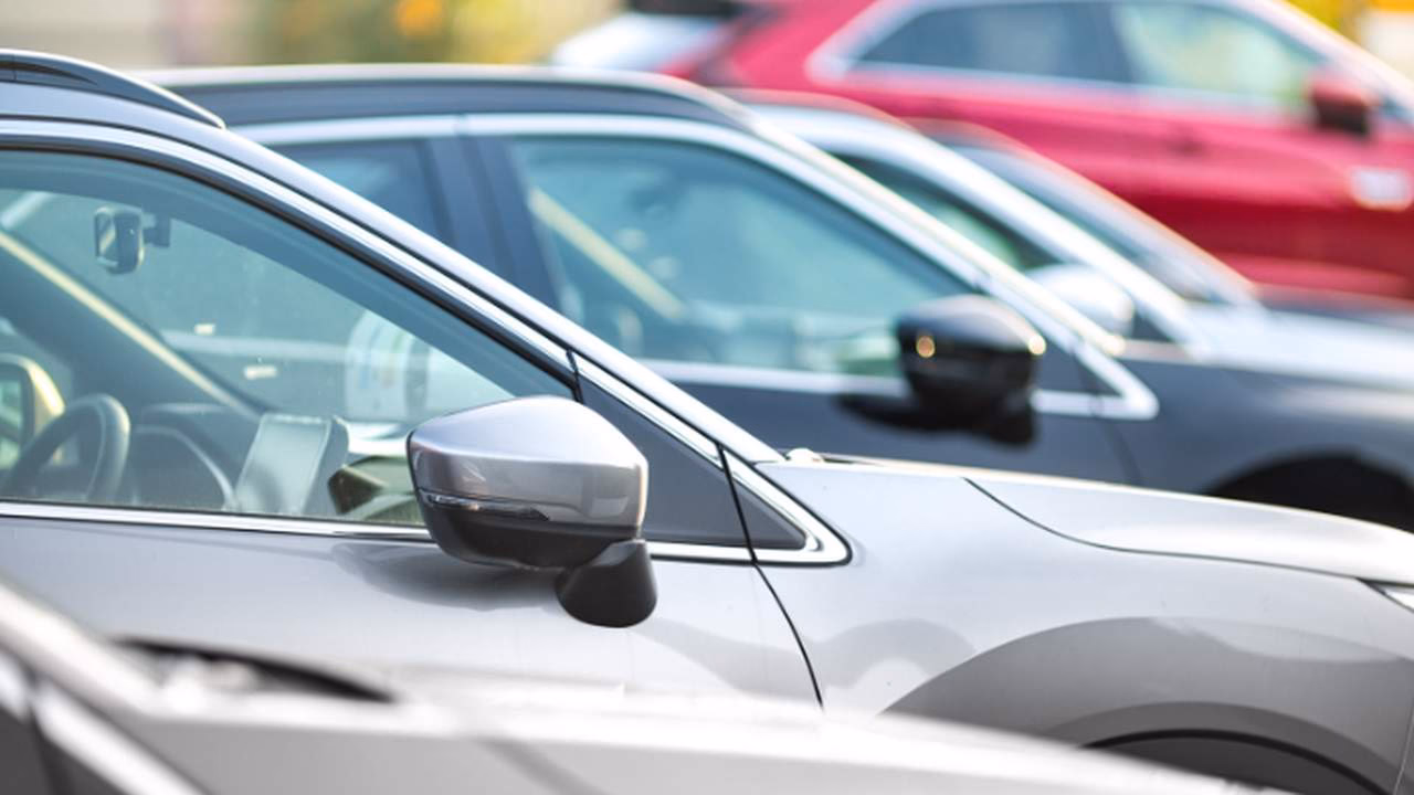 Czy rolnik może odliczyć VAT od zakupu samochodu?