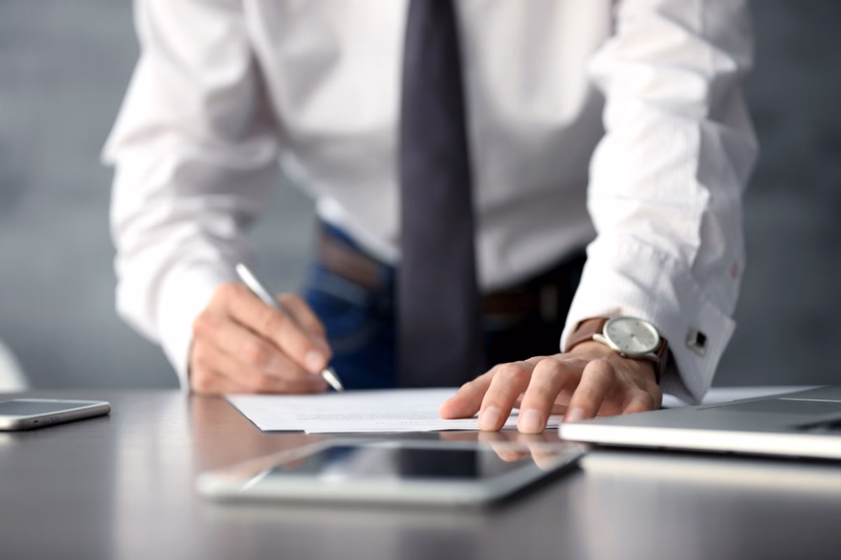 Czy wspólnik ma dostęp do konta bankowego?