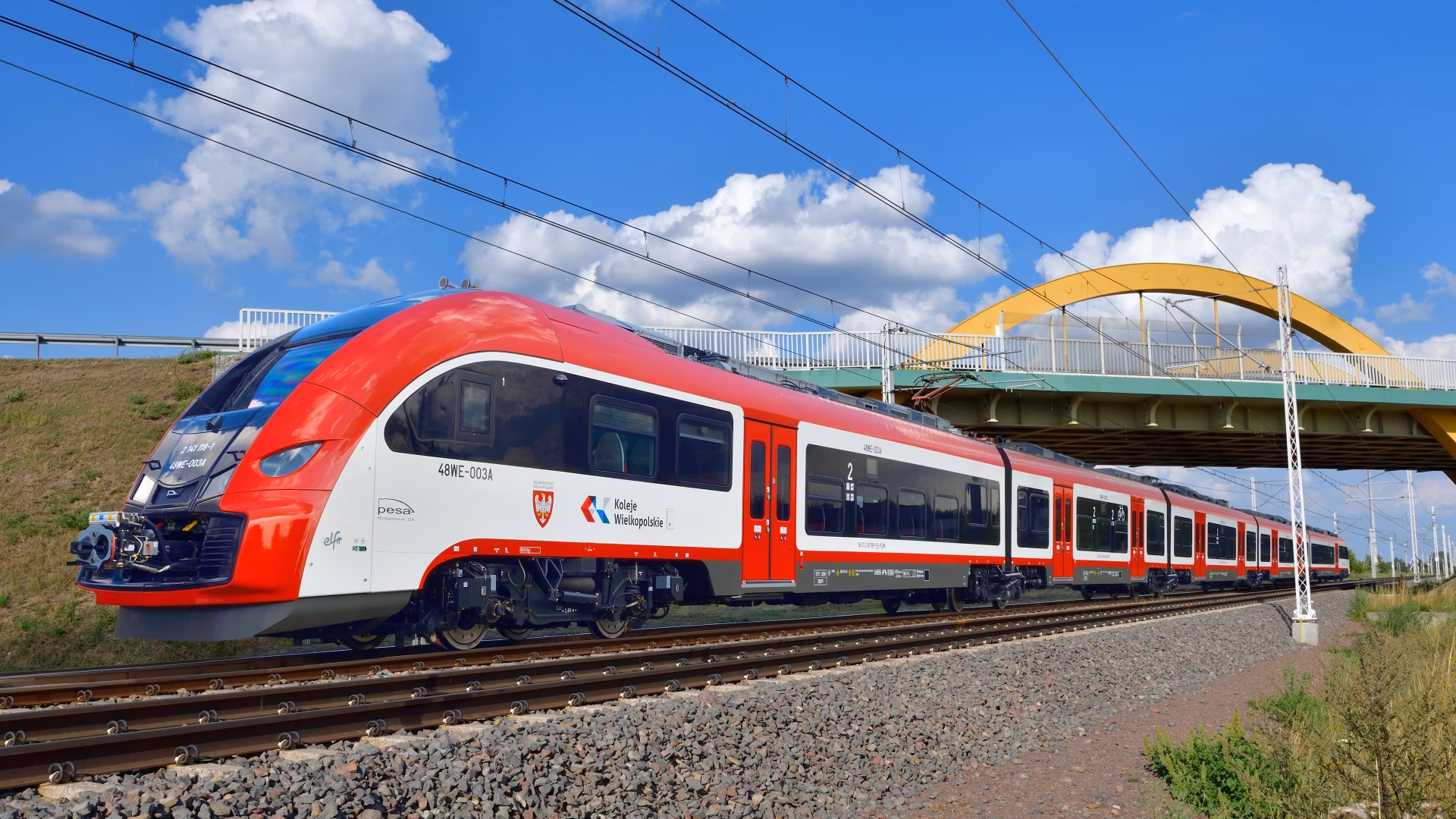 Kto jest właścicielem Pesa?