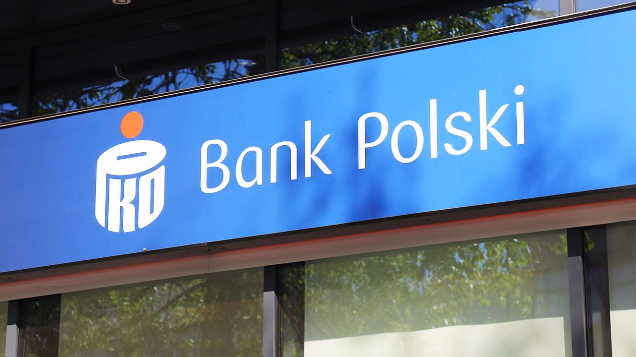 O co chodzi z blokadami w PKO?