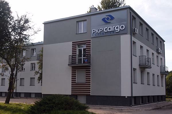 Ile zarabia pracownik PKP Cargo?