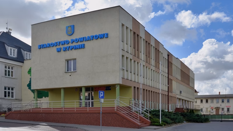 Jaką władzę ma zastępca prokuratora okręgowego?