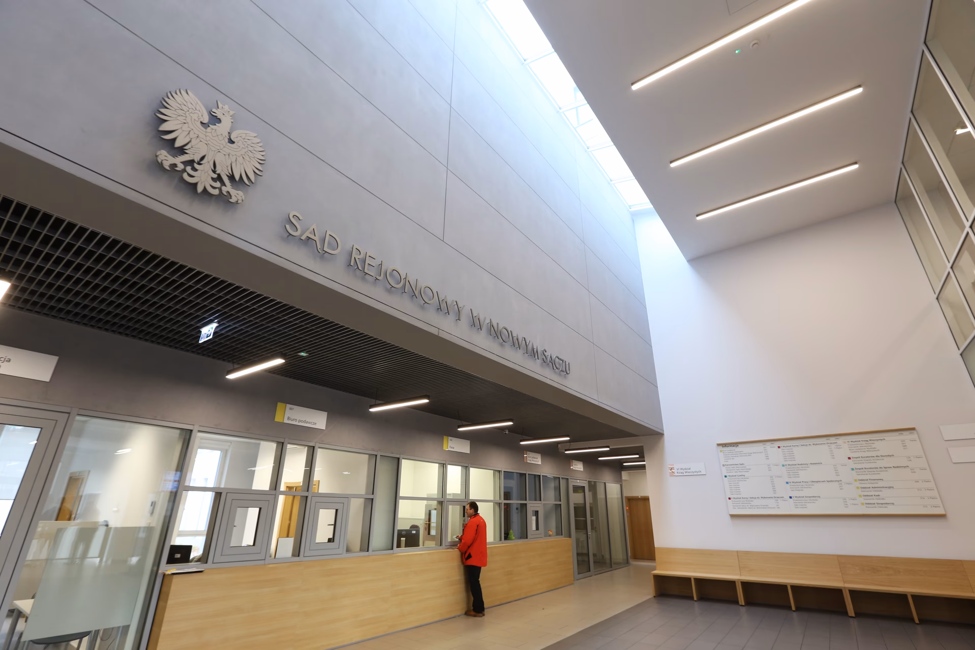 Kto jest prezesem sądu okręgowego w Nowym Sączu?