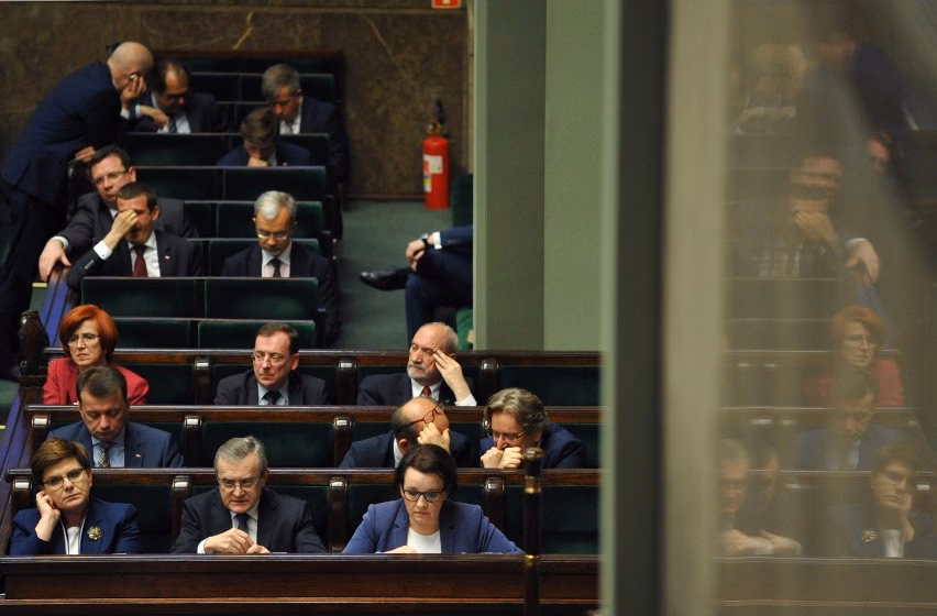 Co się dzieje podczas pierwszego posiedzenia Sejmu?