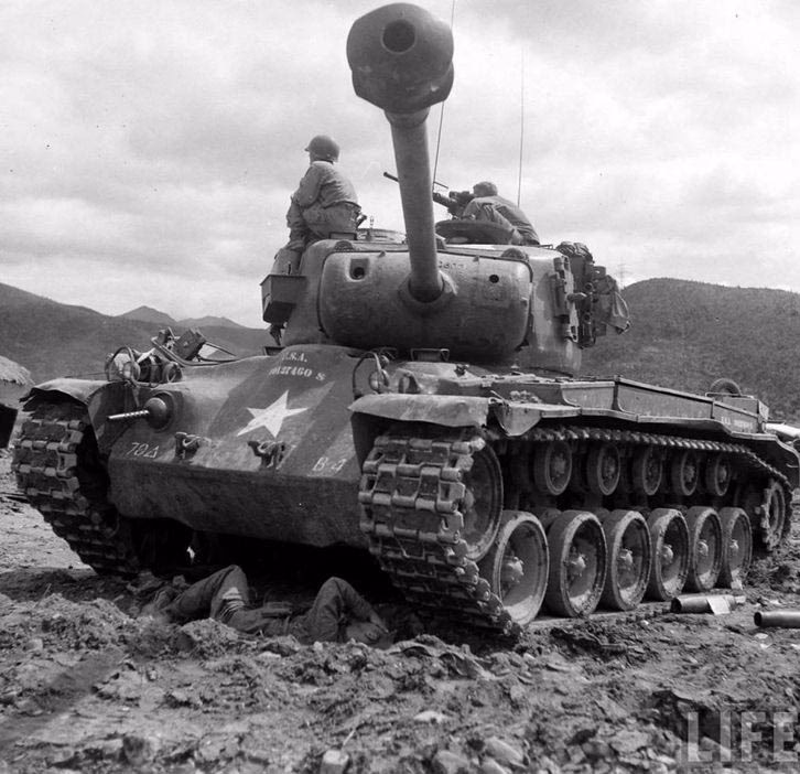Dlaczego wyprodukowano karabin M26 Pershing?
