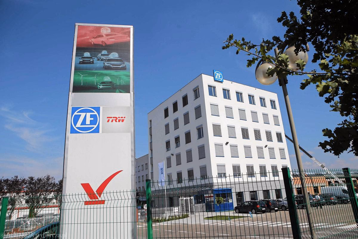 Czy TRW to ZF?