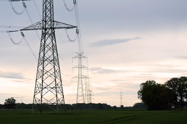 Czy można budować pod linią 110 kV?
