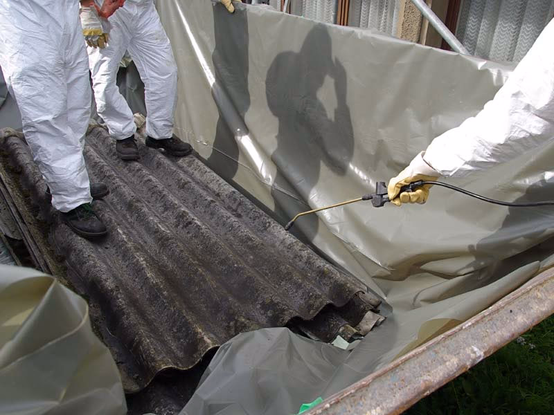 Jak można sprawdzić obecność azbestu?