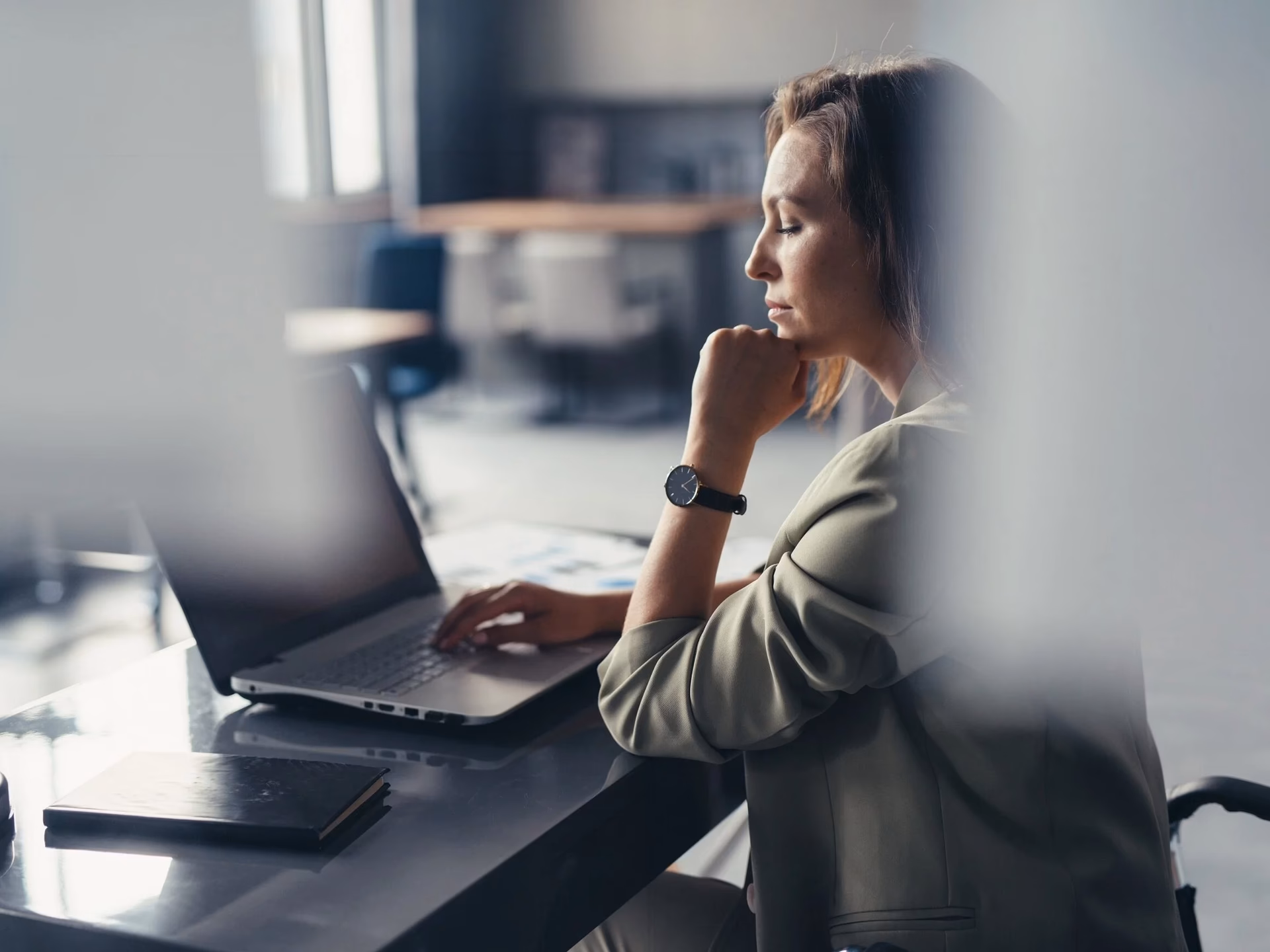 Jaka jest rola księgowego na stacji benzynowej?